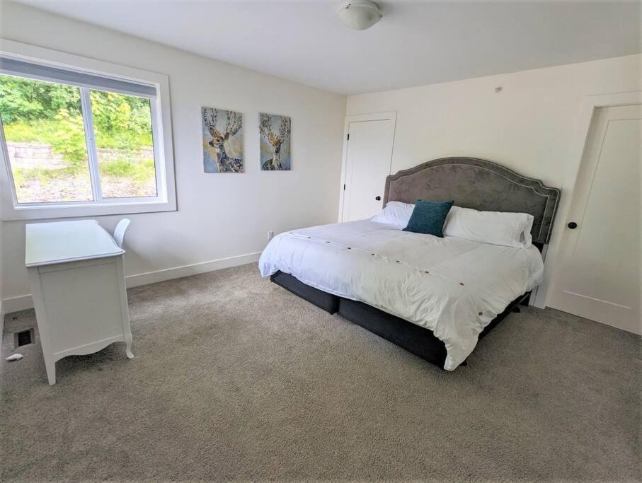 Villa Mountain Retreat With Views, Hot Tub, Games & Ac Chilliwack Exterior foto